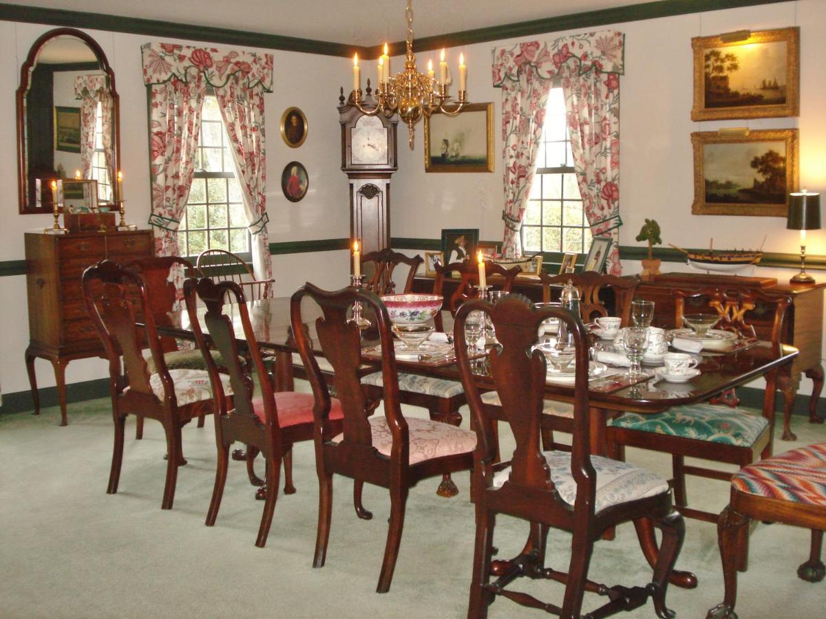 Newport House Bed & Breakfast Williamsburg Exteriör bild